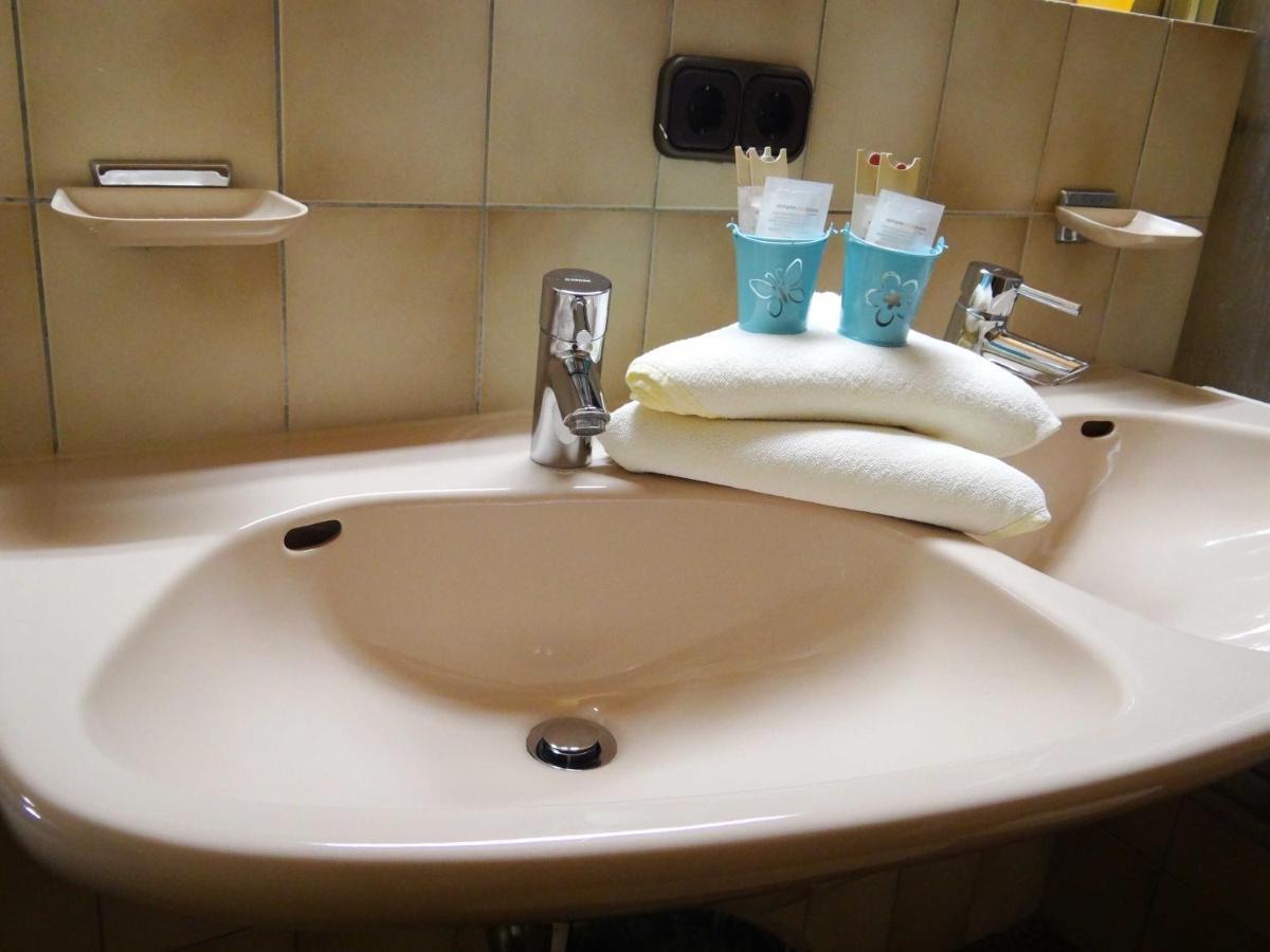 Beim Haxenwirt Hotell Immenstadt im Allgäu Exteriör bild